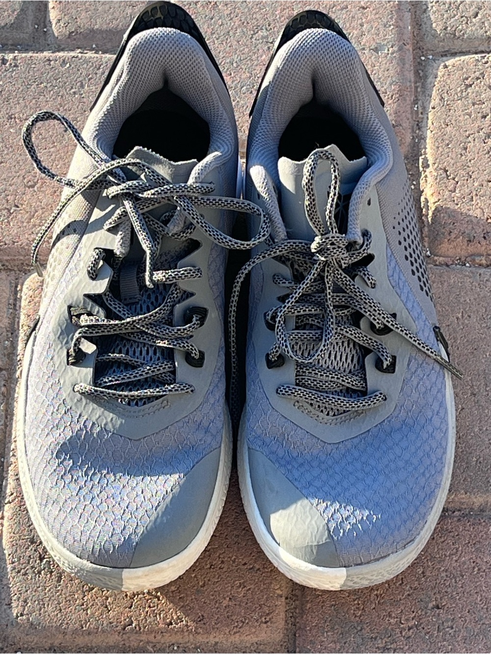 Nike Kobe 11 Low "Cool Gray" basketball sneakers #basketball #kobe